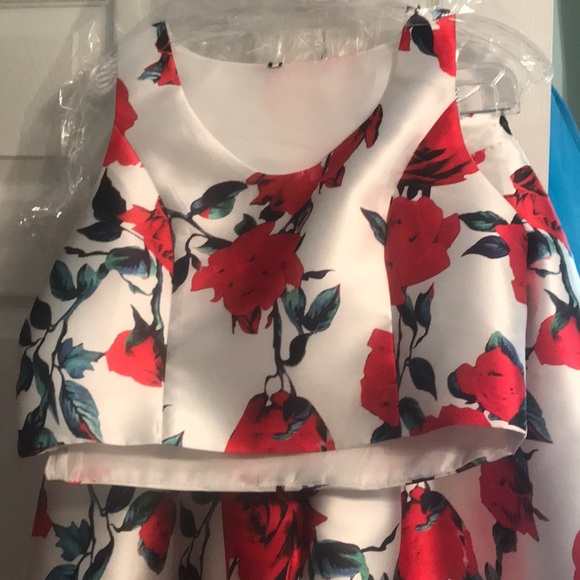 2 piece floral dress - Picture 3 of 4